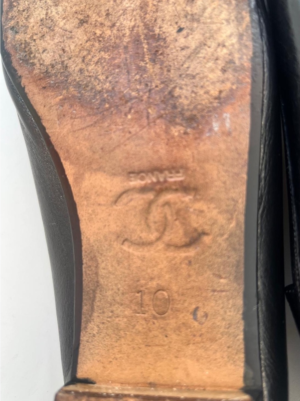 CHANEL Black Leather CC Logo Loafers - Women - Picture 6 of 6